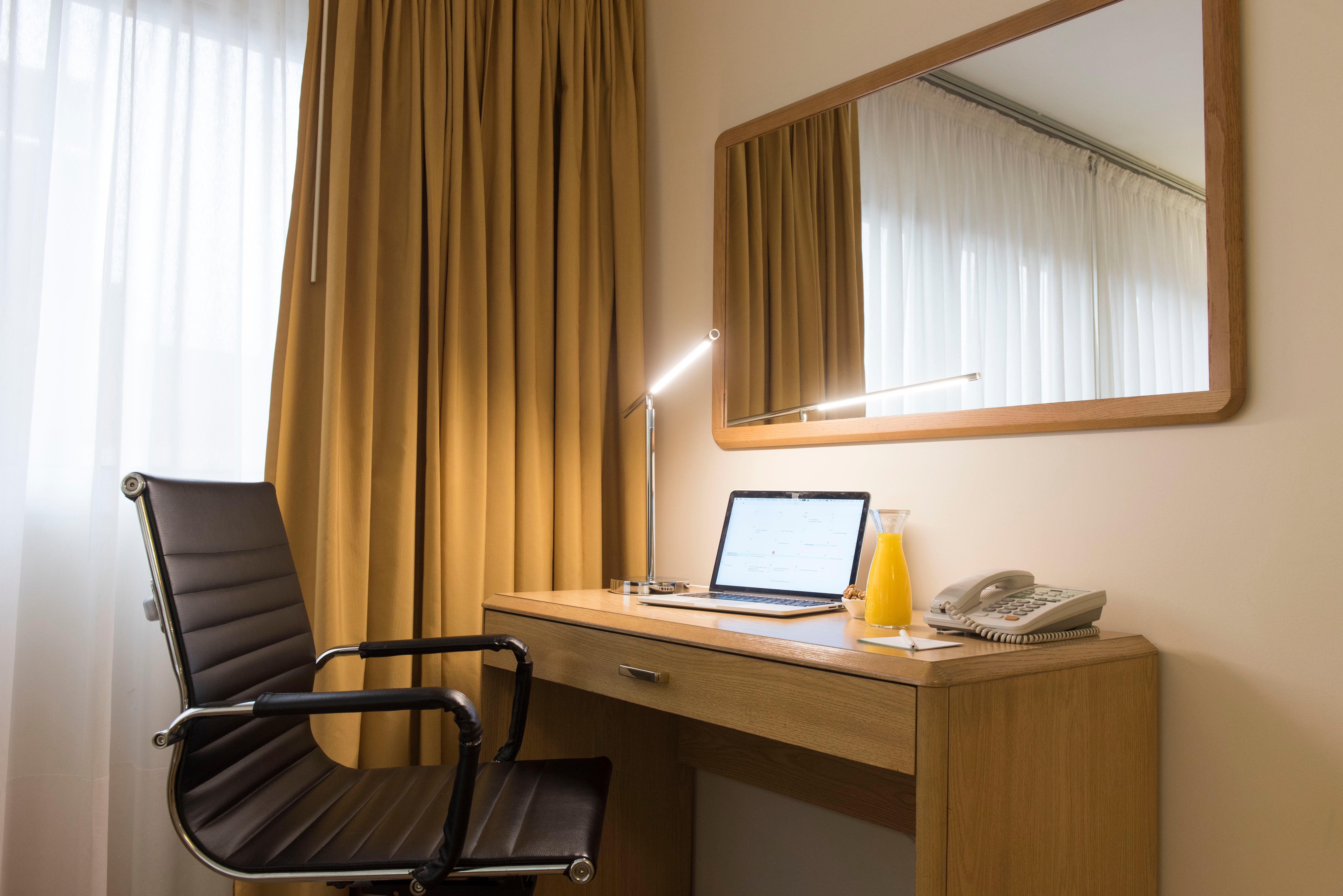Hotel Montevideo, An Ihg Montevideo