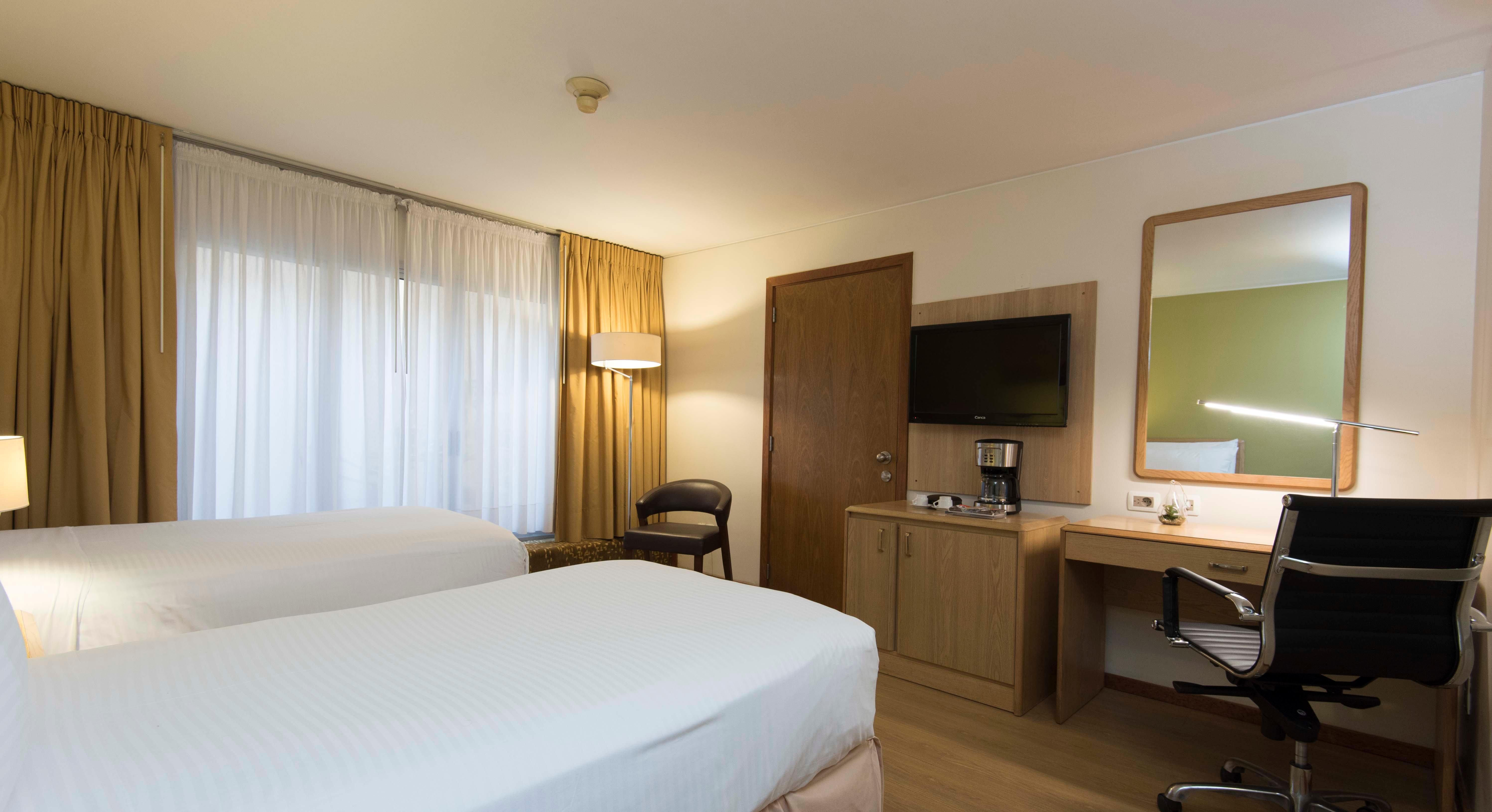 Hotel Montevideo, An Ihg 4*