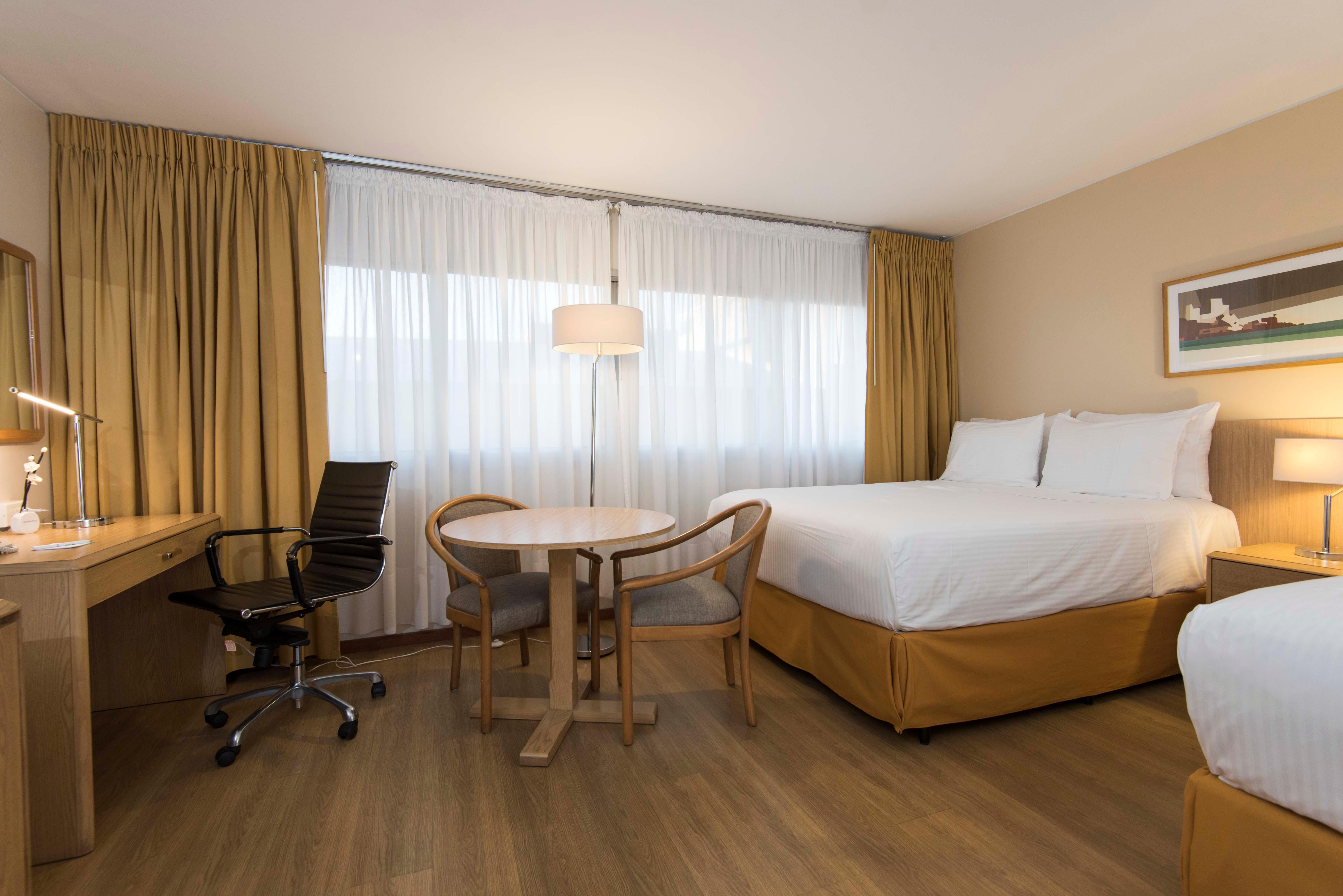 Hotel Montevideo, An Ihg Montevideo