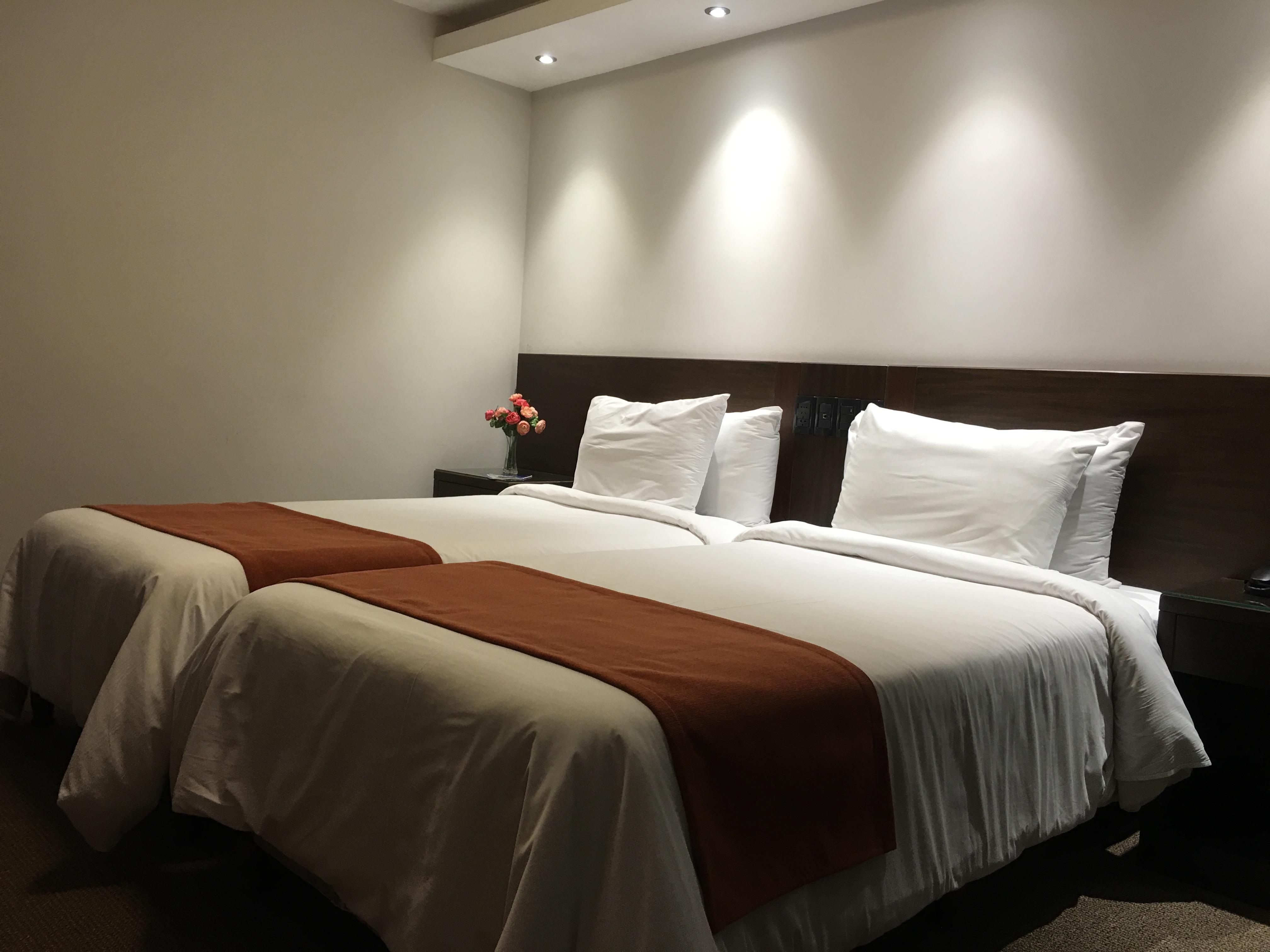 Crystal Tower 4*