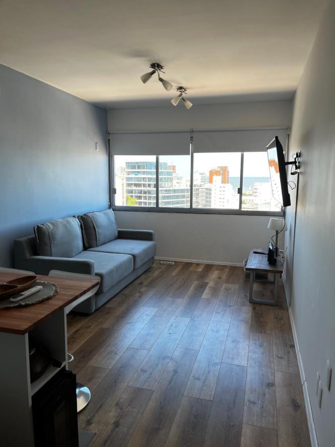Hermoso En Casco Histórico Con Vistas Al Río. Apartamento Montevideo