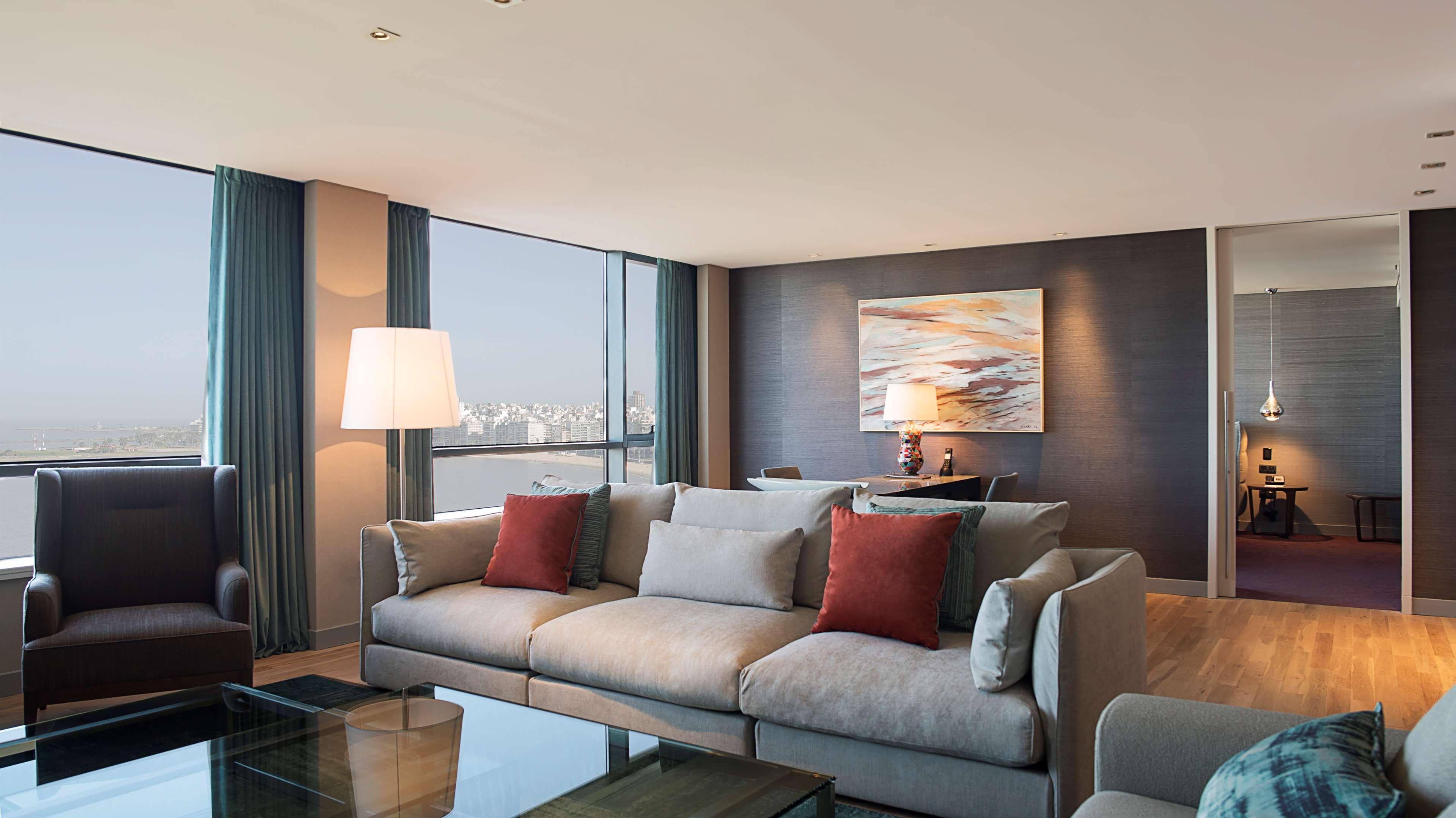 Hyatt Centric 5* Montevideo