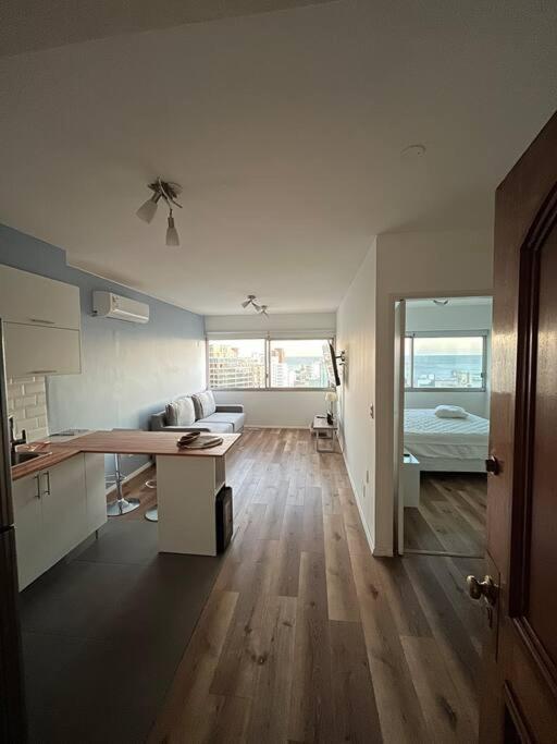 Hermoso En Casco Histórico Con Vistas Al Río. Apartamento Montevideo