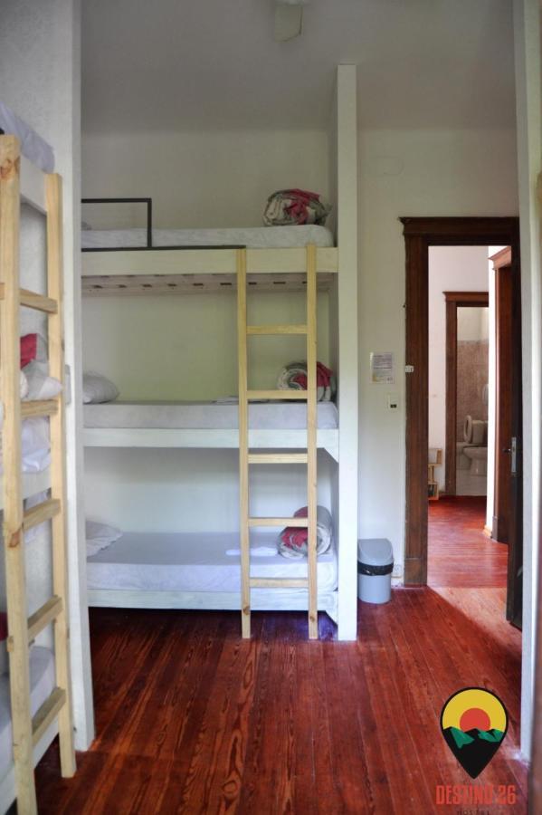 Hostal Destino26 *