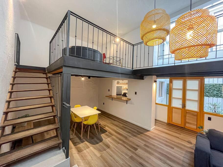 Loft Del Parque Apartment