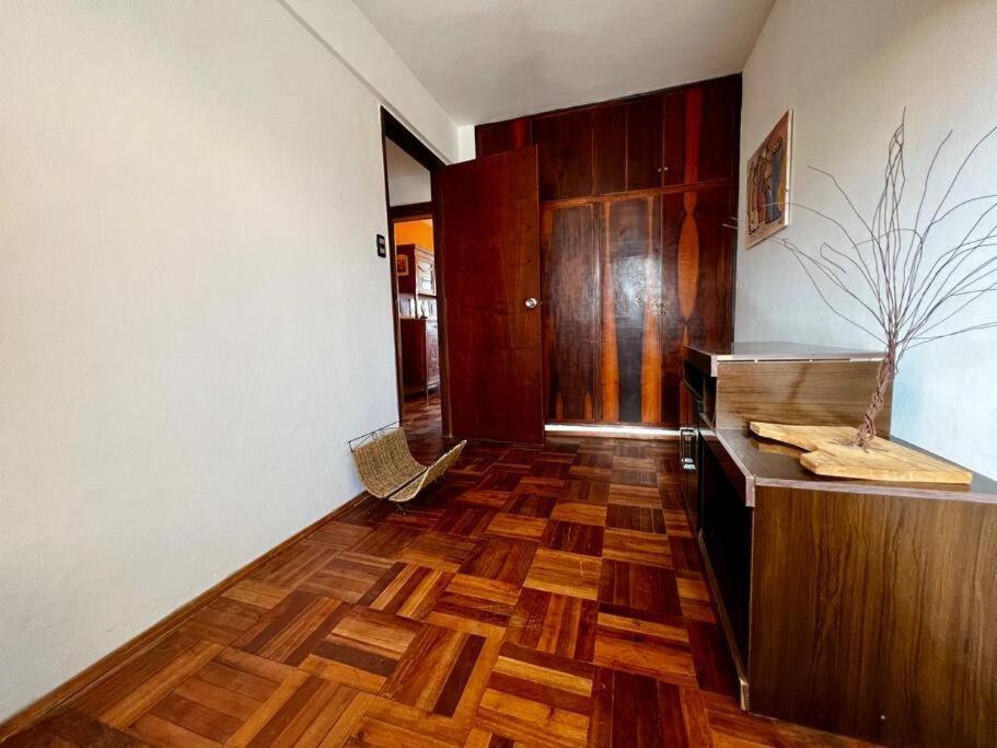 Unico-ubicacion Impecable Apartamento