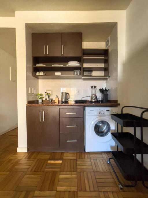 Acogedor Mono En Plaza Entrevero Apartamento *