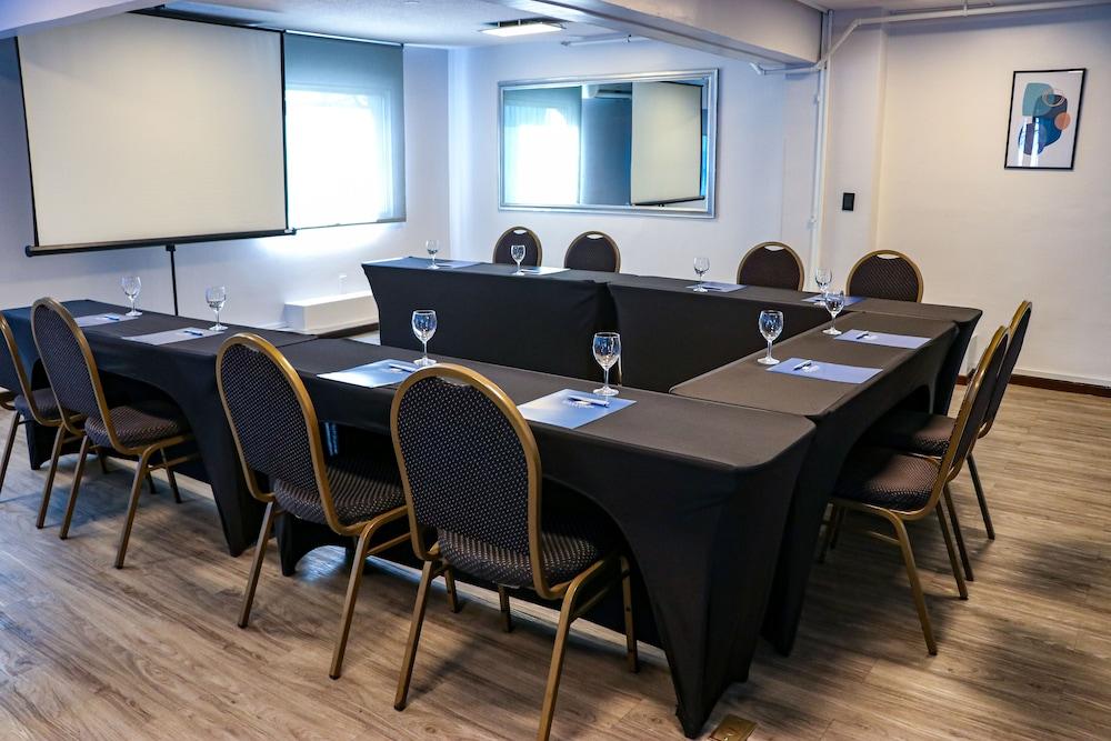 Hotel Palladium Business Montevideo