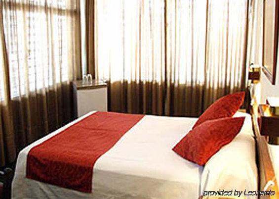 Hotel Austral