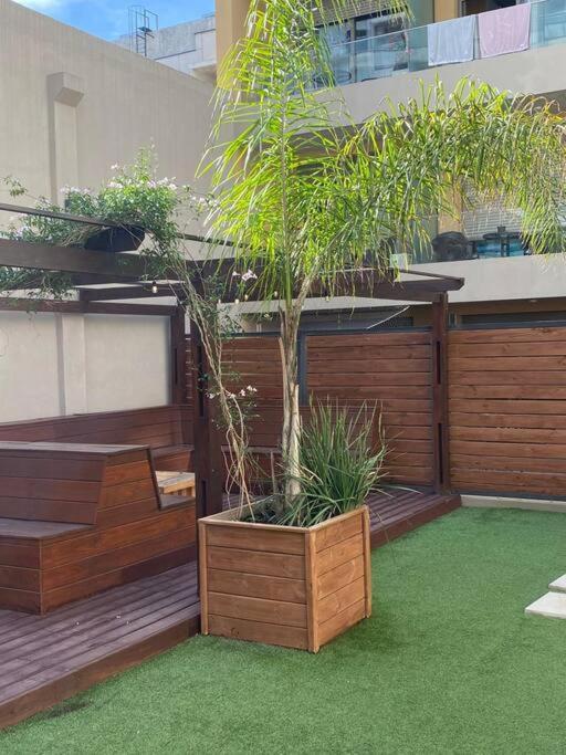 Apartamento Casi A Nuevo, Moderno Y Bien Ubicado *