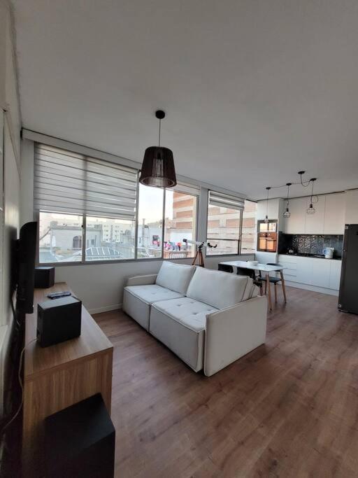 Moderno Y Minimalista En Ciudad Vieja Montevideo