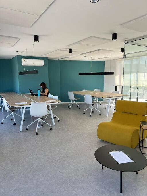 Design Mvd Piscina, Gym Y Cowork * Montevideo