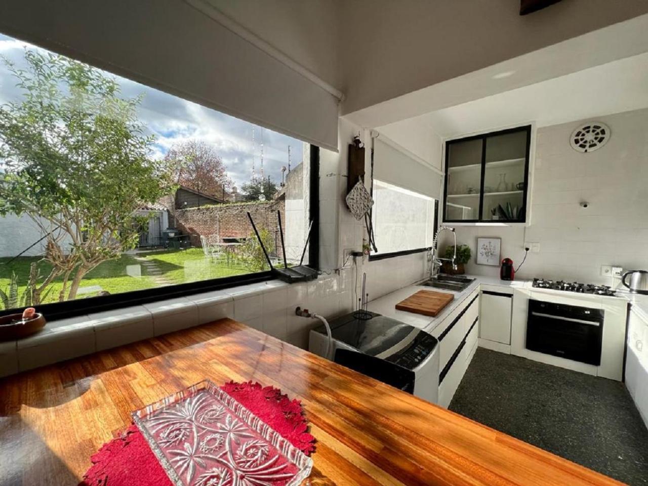 Casa En Carrasco Sur, Cerca De Todo Montevideo