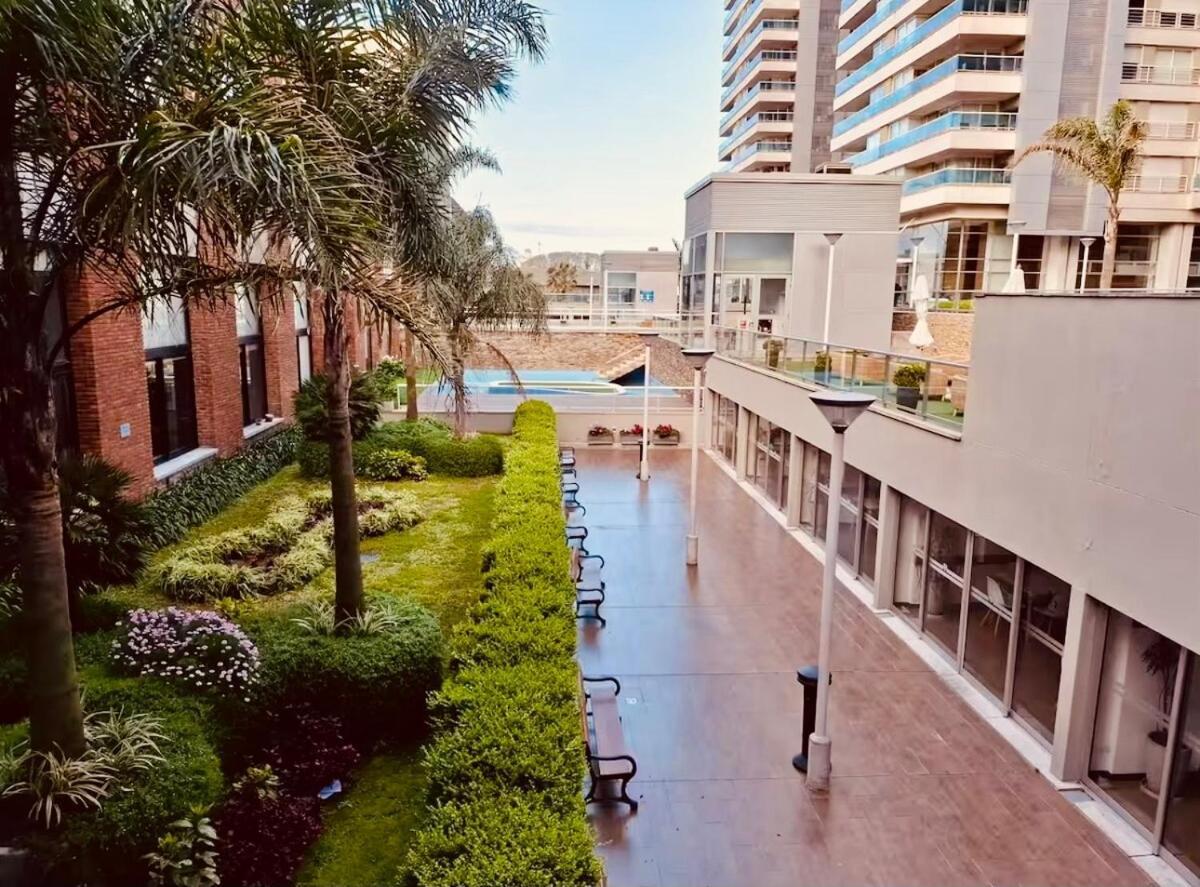 Diamantis Plaza