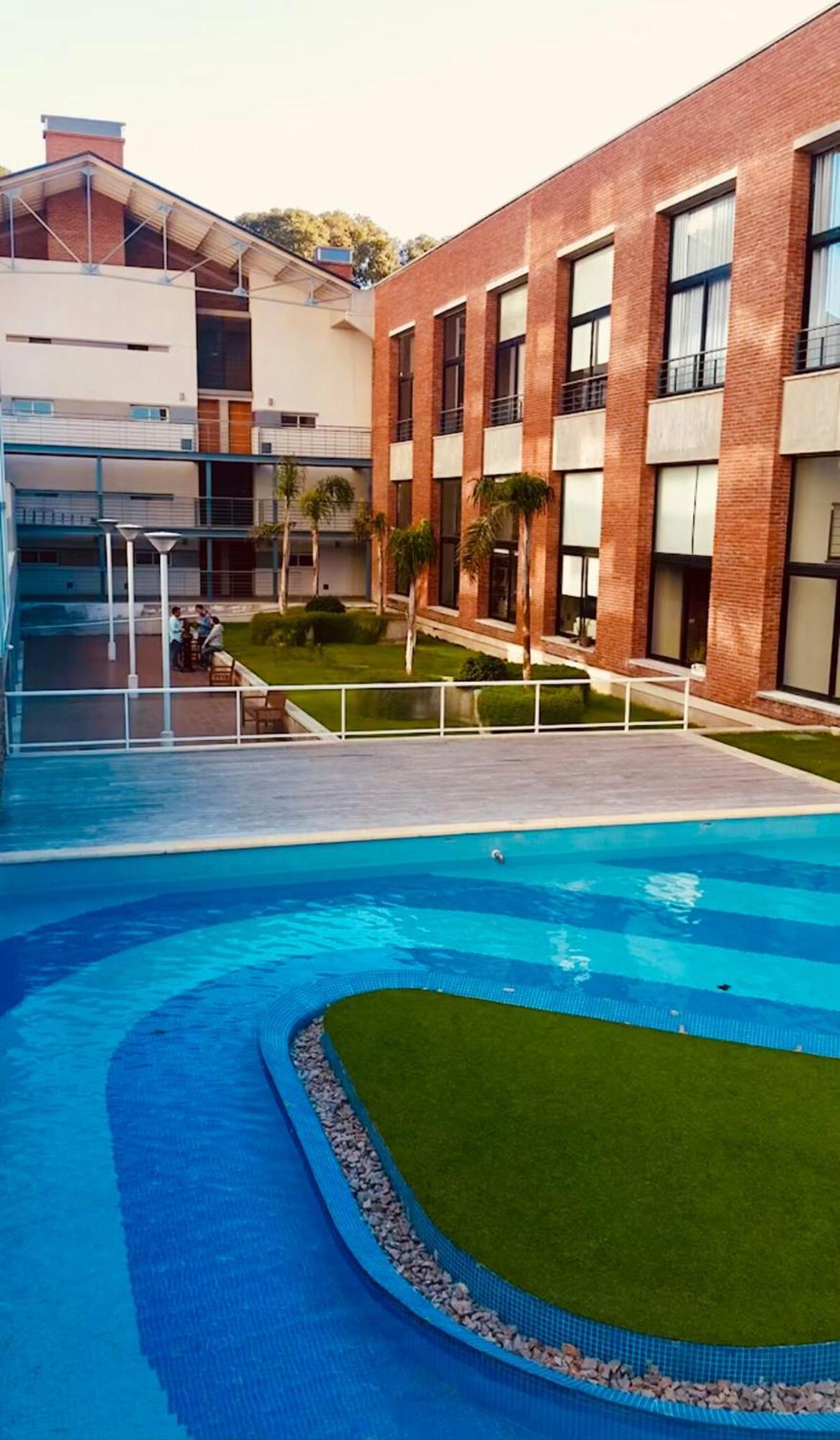 Diamantis Plaza Villa