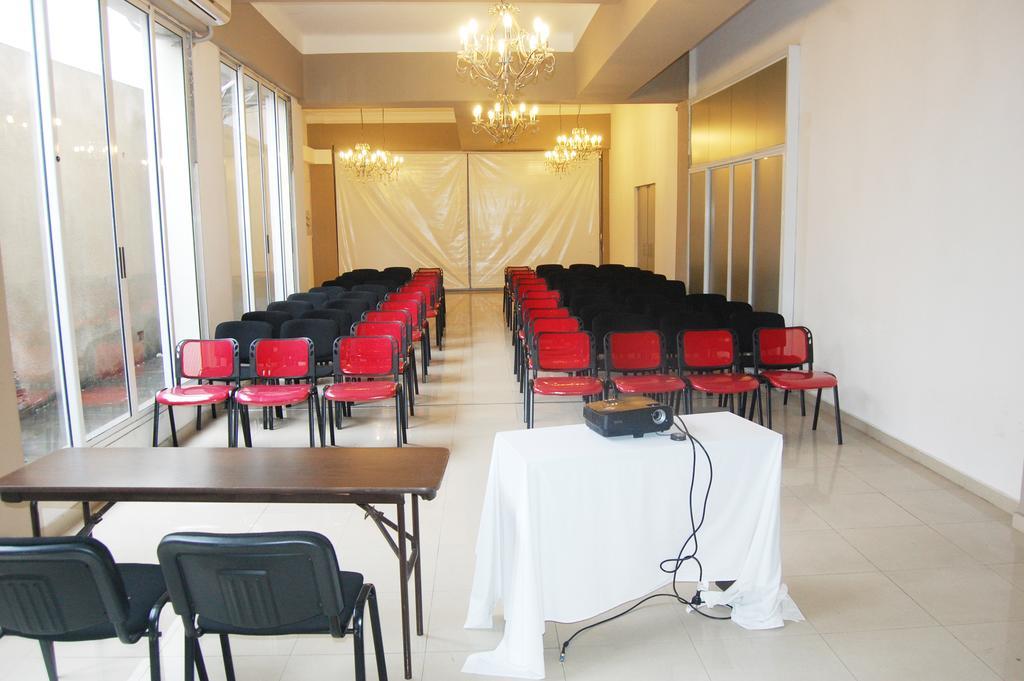 Hotel Viewport