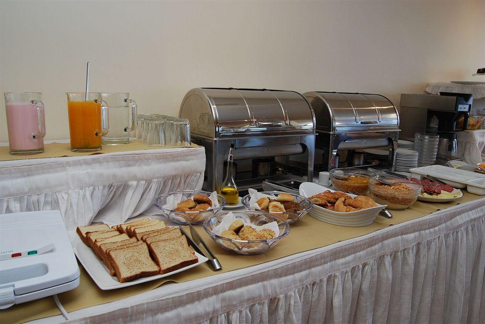 Aparthotel Marti 4*