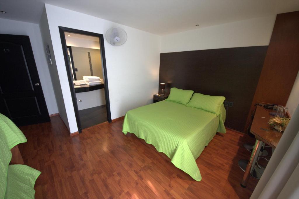 Hotel Sur