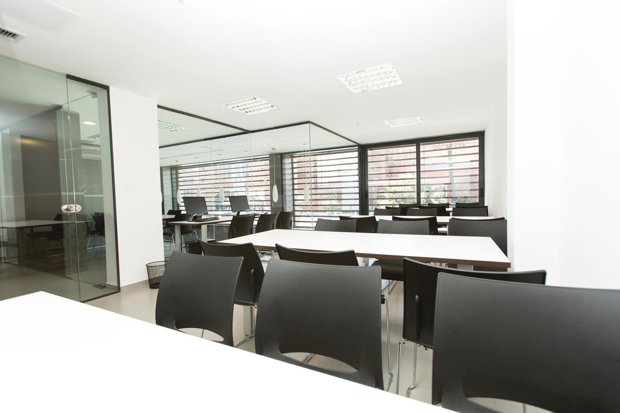 Apartahotel Mercosur Universitas