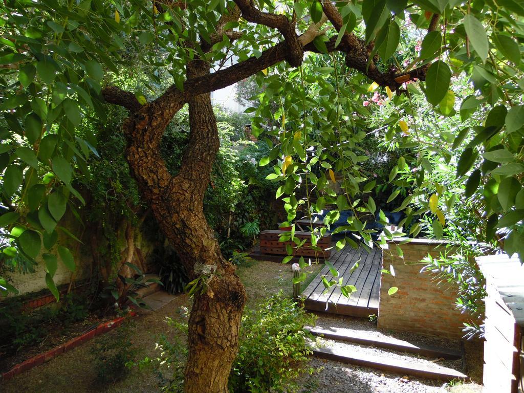 Pocitos Hostal *