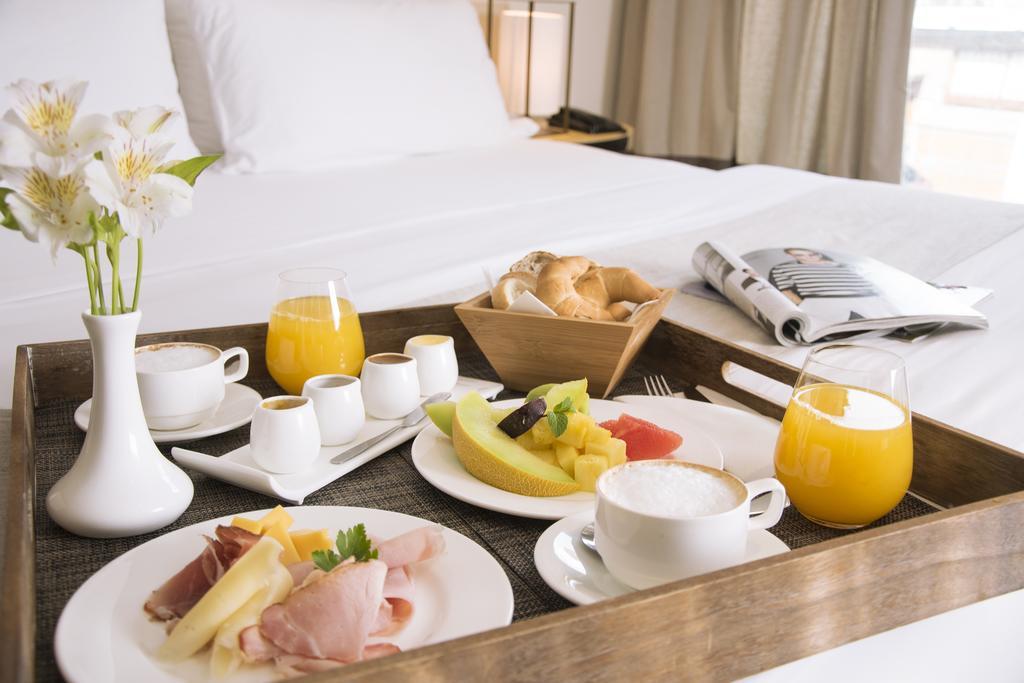 Oliva Luxury Hotel 4*