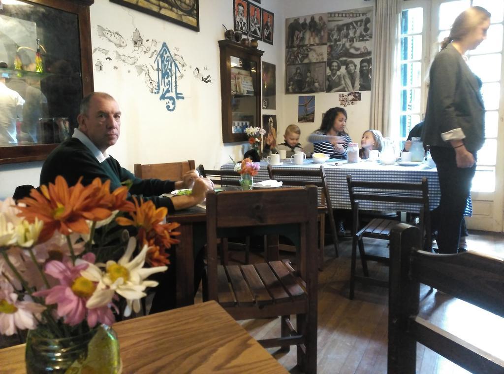 Hostal Pocitos *