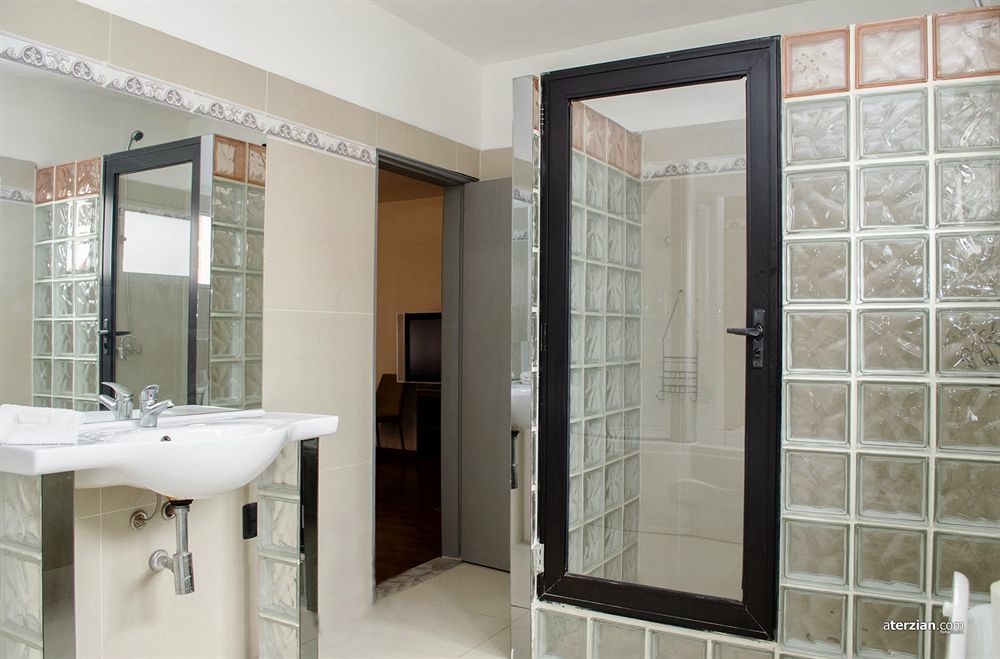 Arosa Hotel 2*