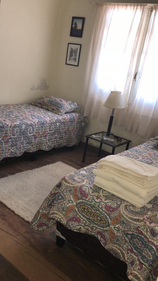 Con Bano Privado En Casa De Familia. * Montevideo