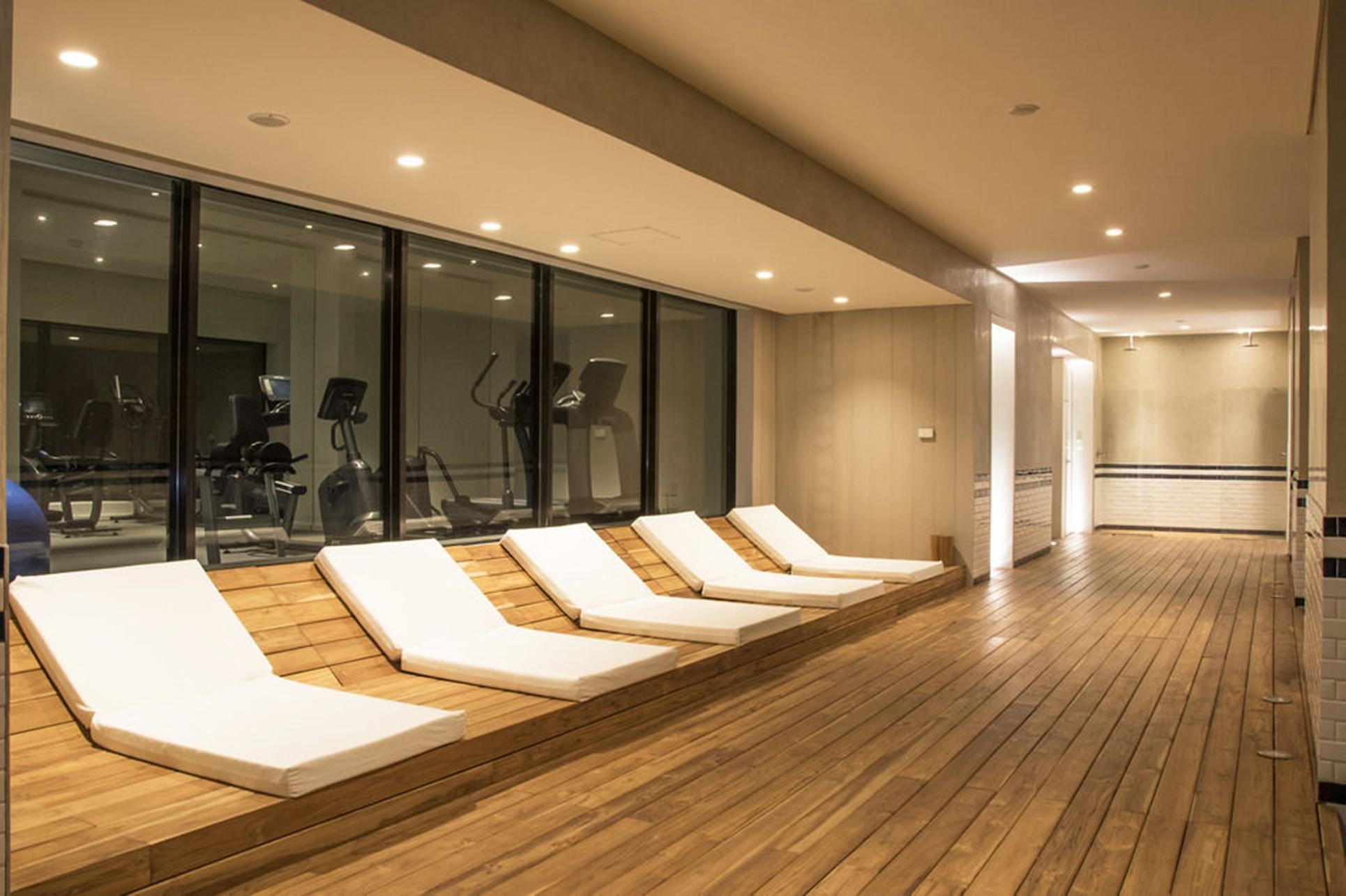 Oliva Luxury Hotel