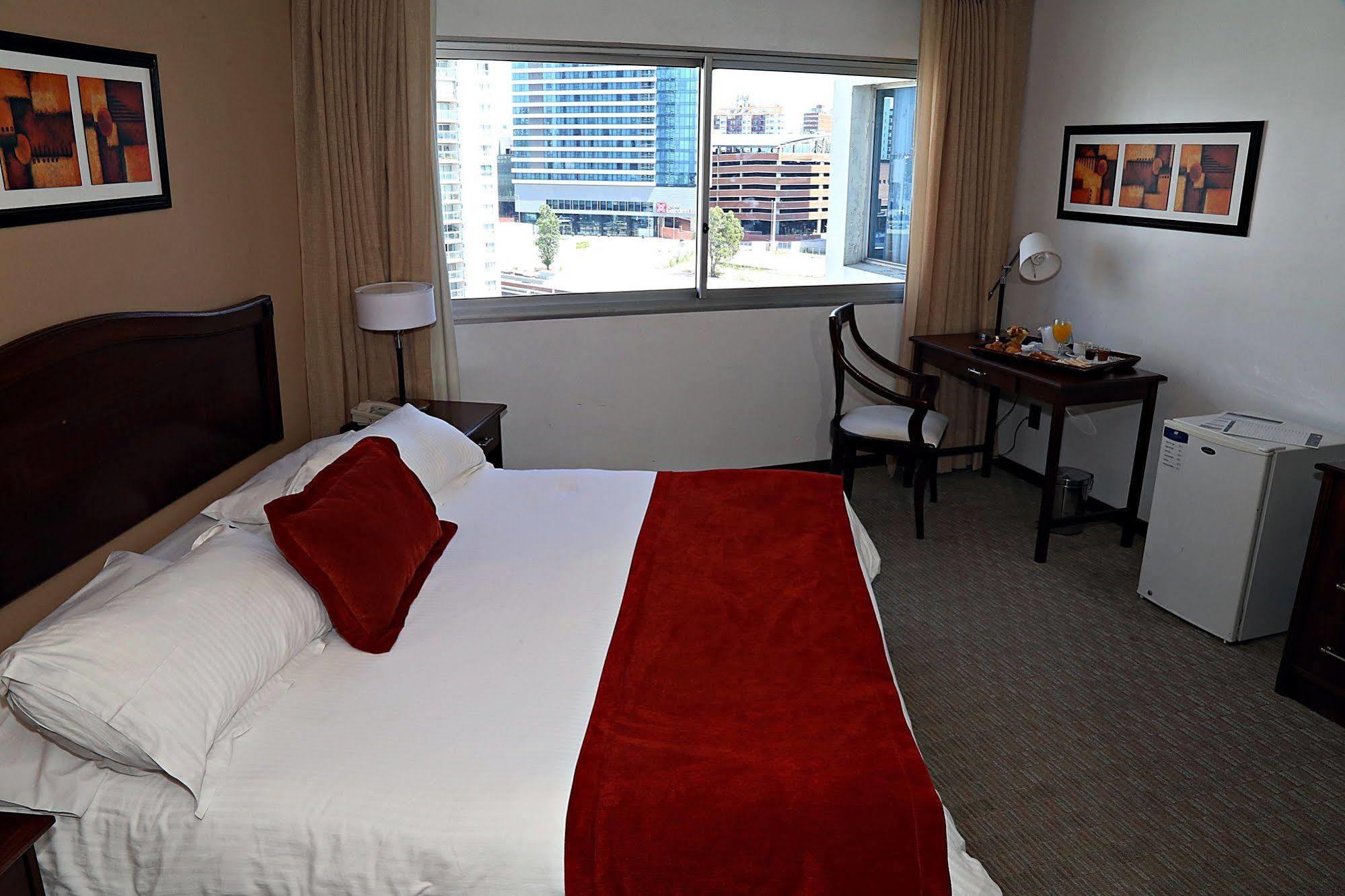 Palladium Business 4* Montevideo
