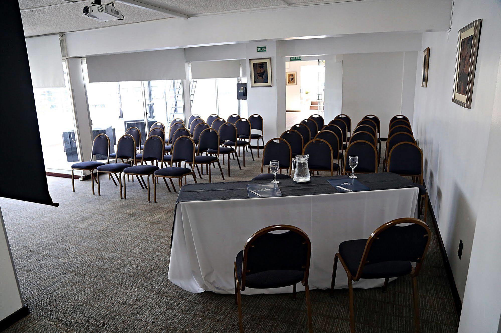 Palladium Business 4* Montevideo