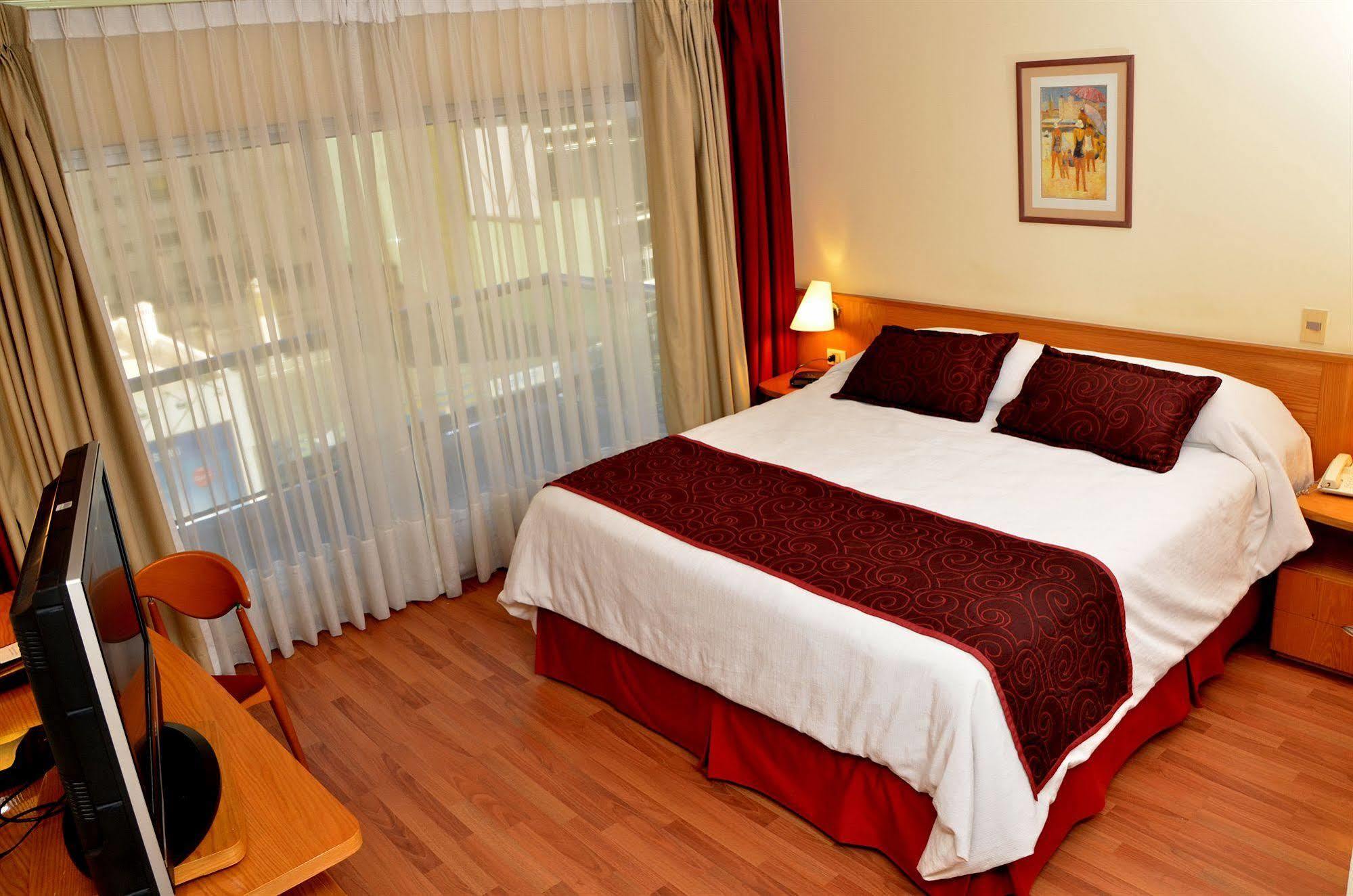 Hotel Armon 4*
