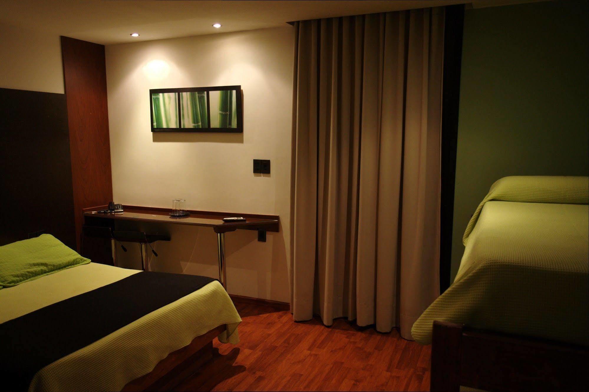 Sur Hotel 3*
