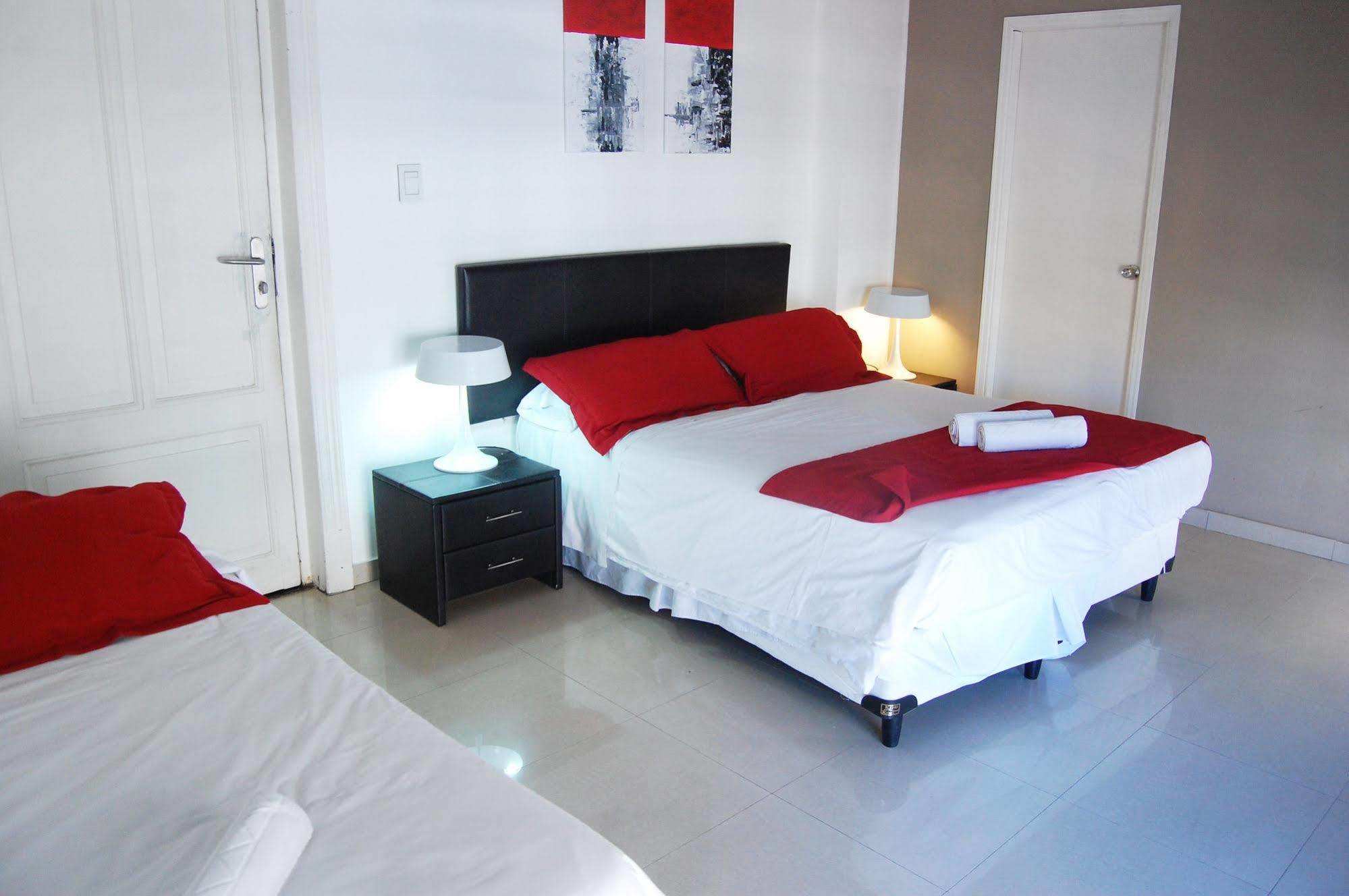 Hotel Viewport 3*