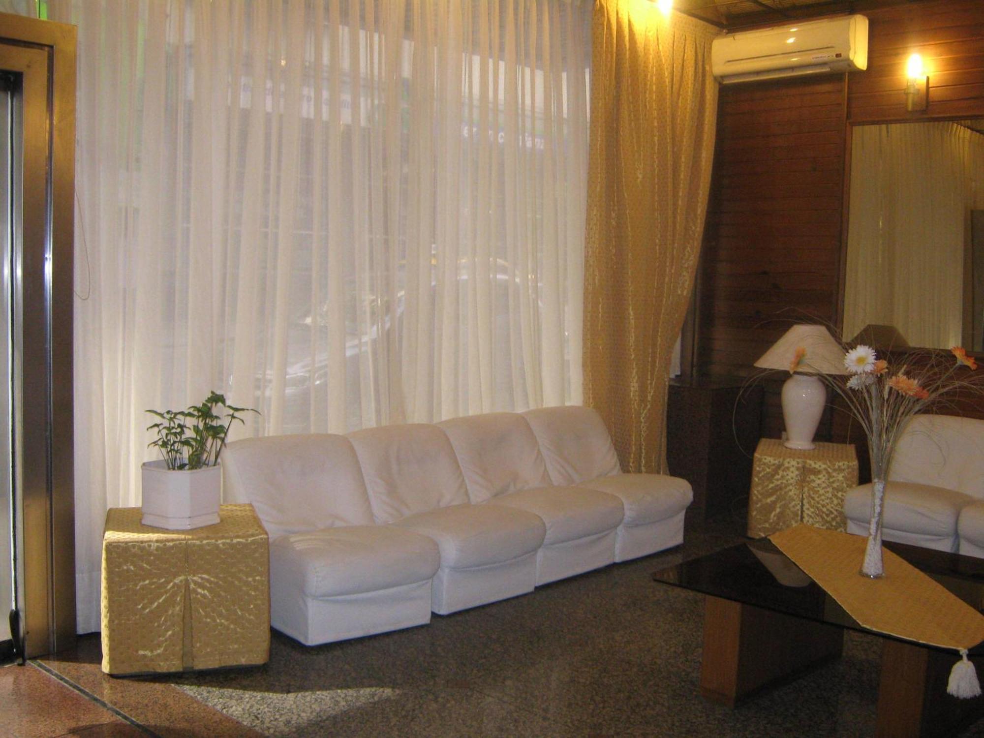 Continental Hotel 3*