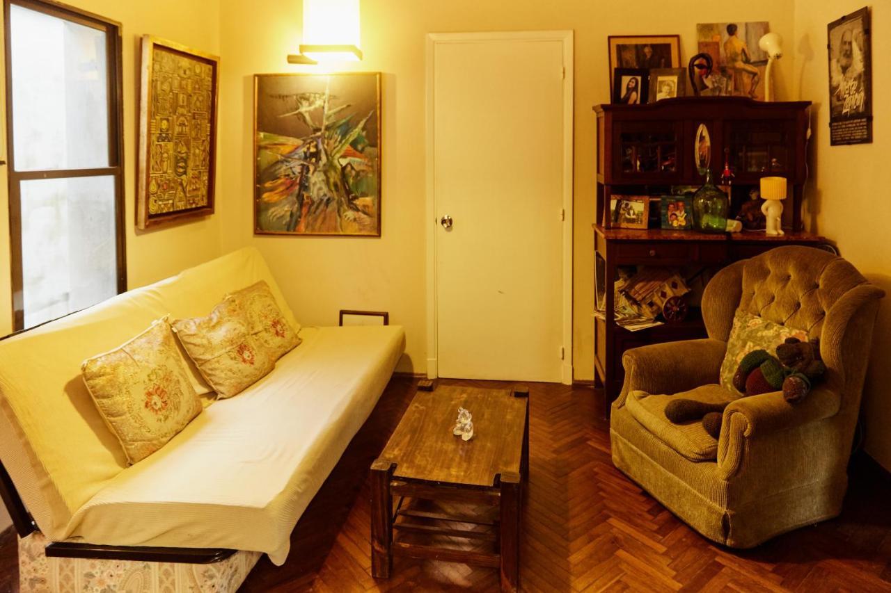 Noche Mas Bed & Breakfast 2*