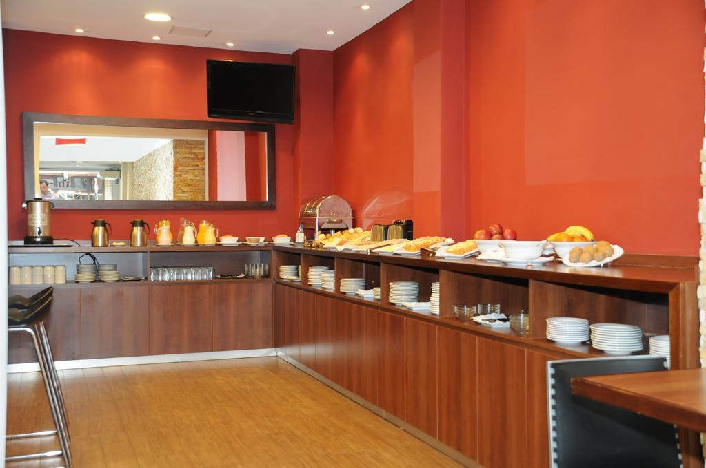 California 3* Montevideo