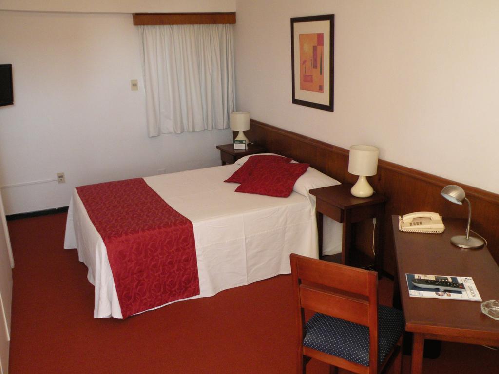 Austral Hotel 3*
