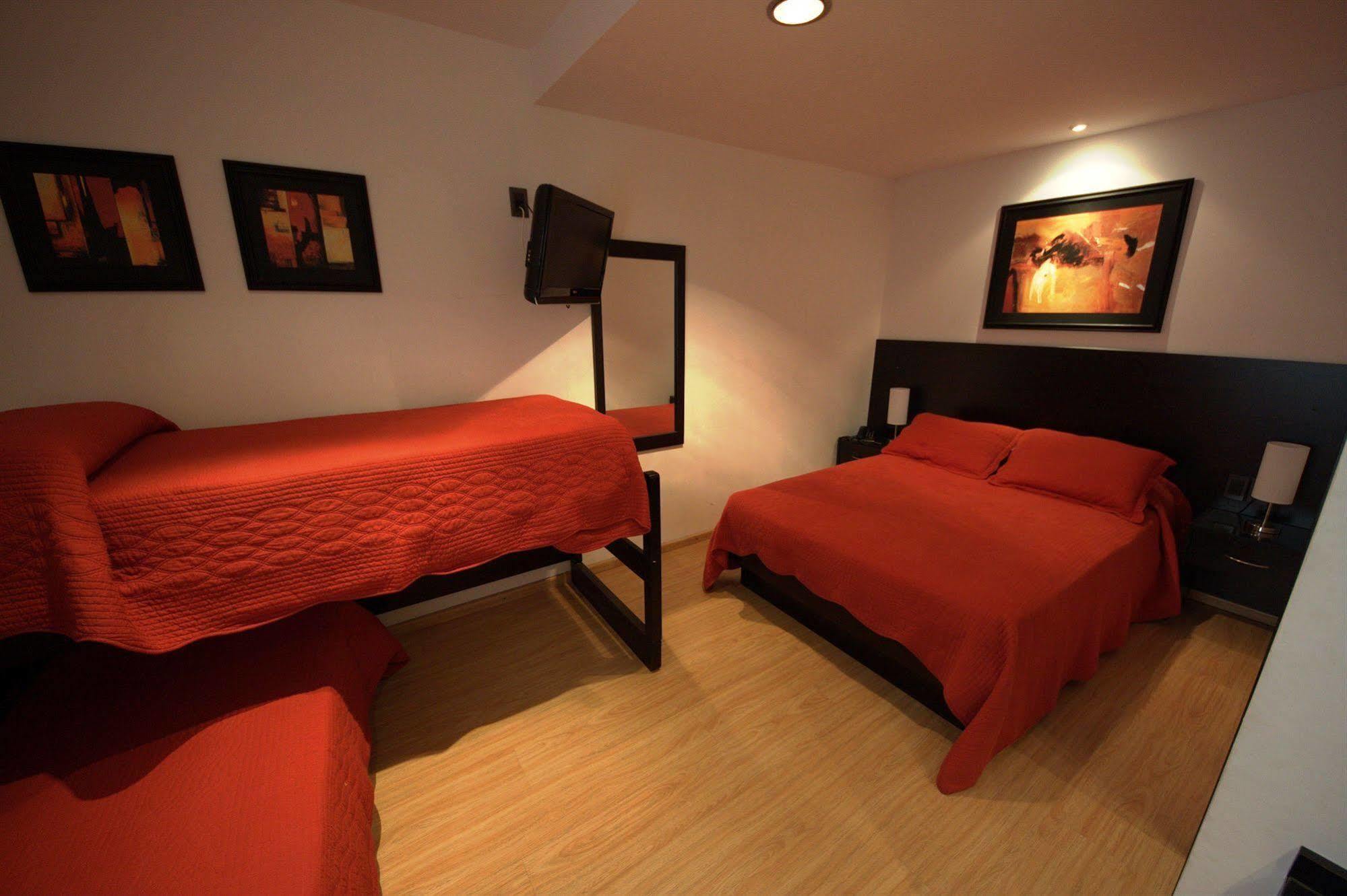 Sur Hotel 3*