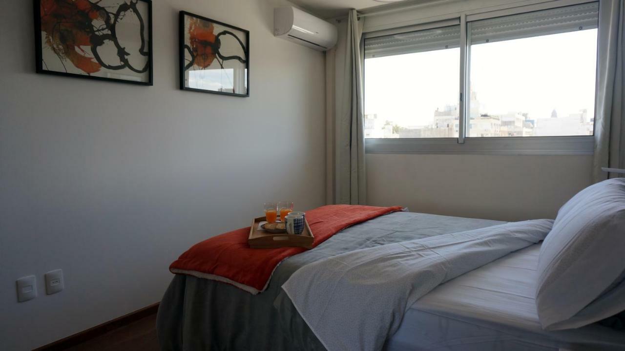 Panoramico Apartamento Con Vista Al Mar En Ciudad Vieja!! *