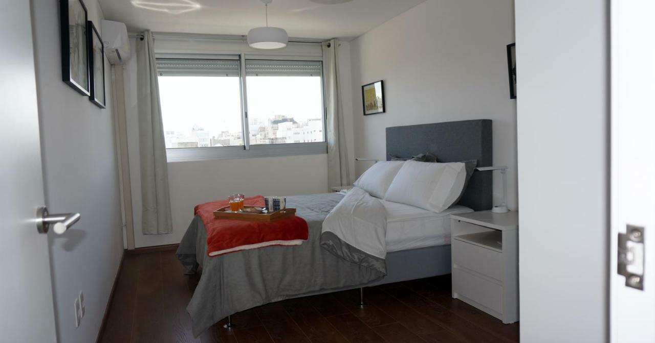 Apartamento Panoramico Apartamento Con Vista Al Mar En Ciudad Vieja!! *