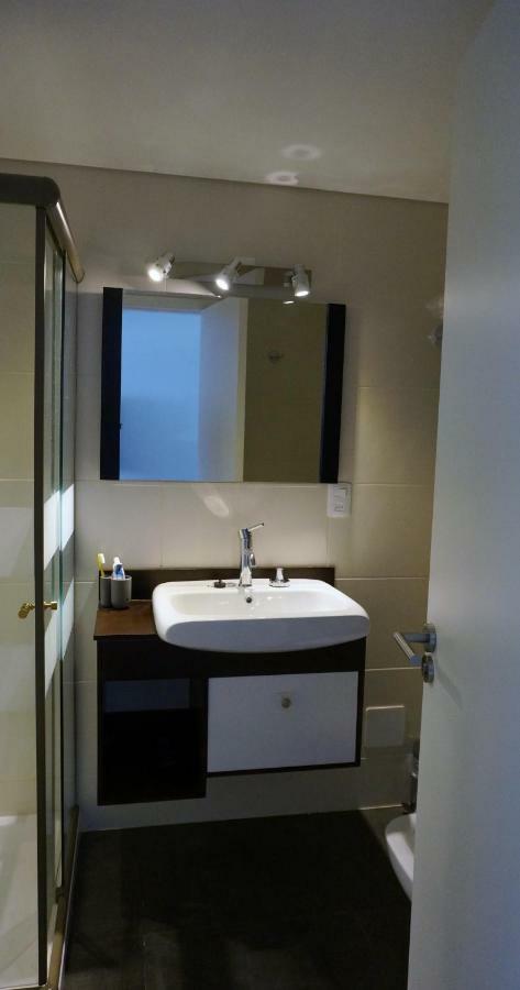 Apartamento Panoramico Apartamento Con Vista Al Mar En Ciudad Vieja!!