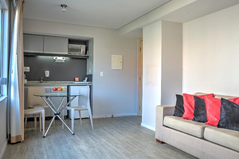 Regency Rambla Design Apartahotel Montevideo